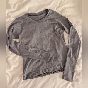 Lululemon Athletic Run Gray Striped Long Sleeve Shirt